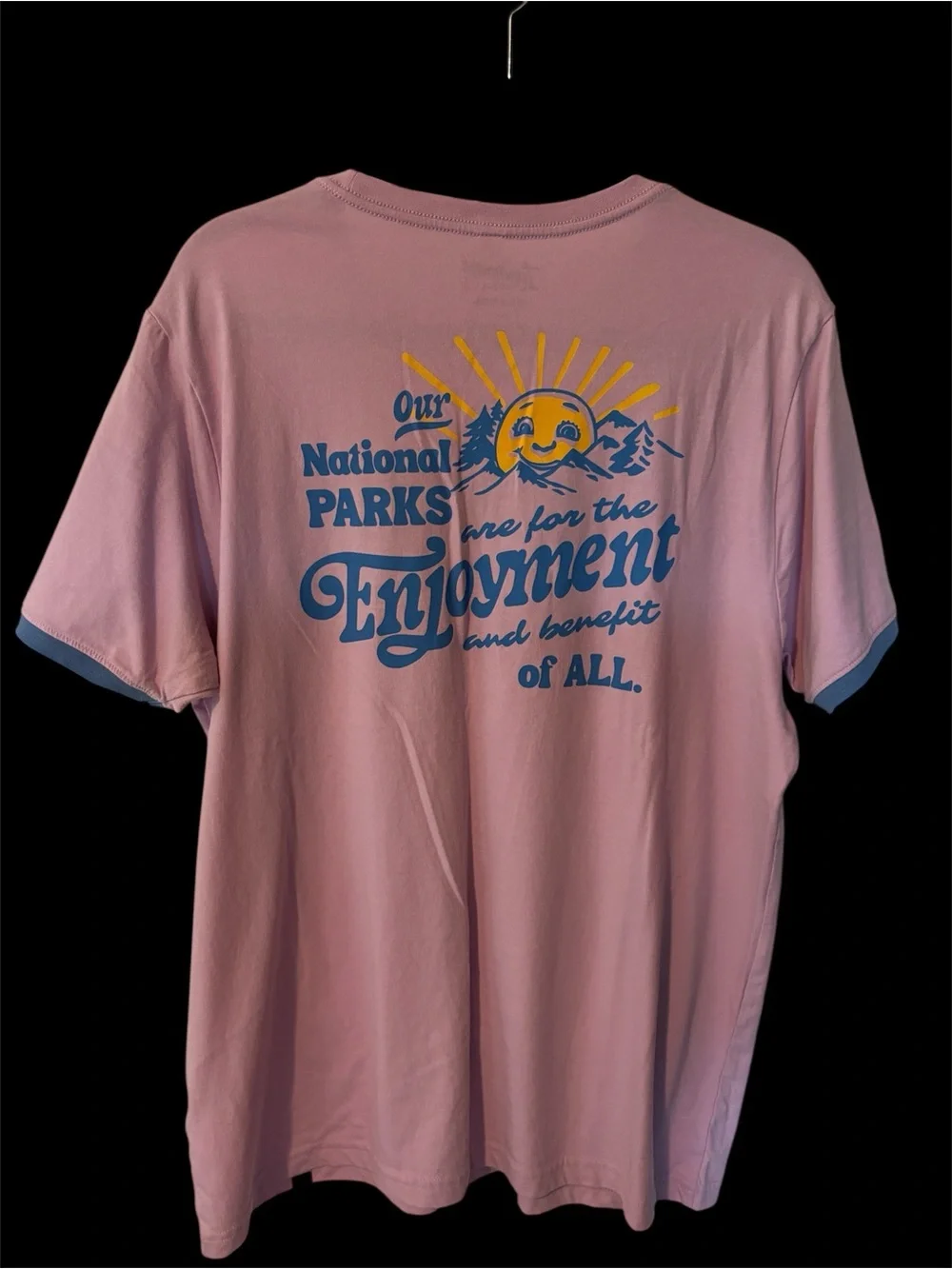 Unisex Anama Pink Short Sleeve Tee with Navy Pocket Detail - Picture 2 of 3